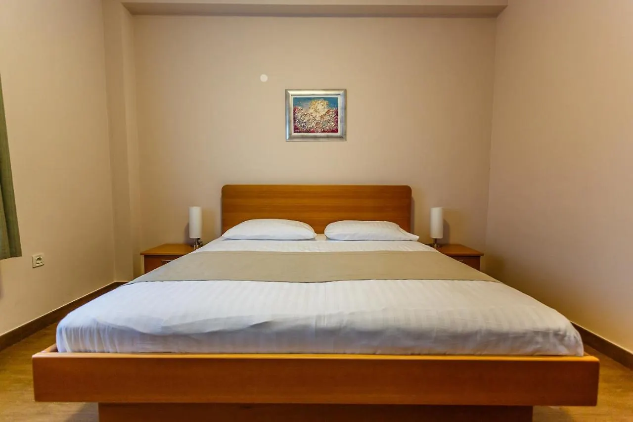Guest house Central Apartments Near The Beach Malinska Croatia