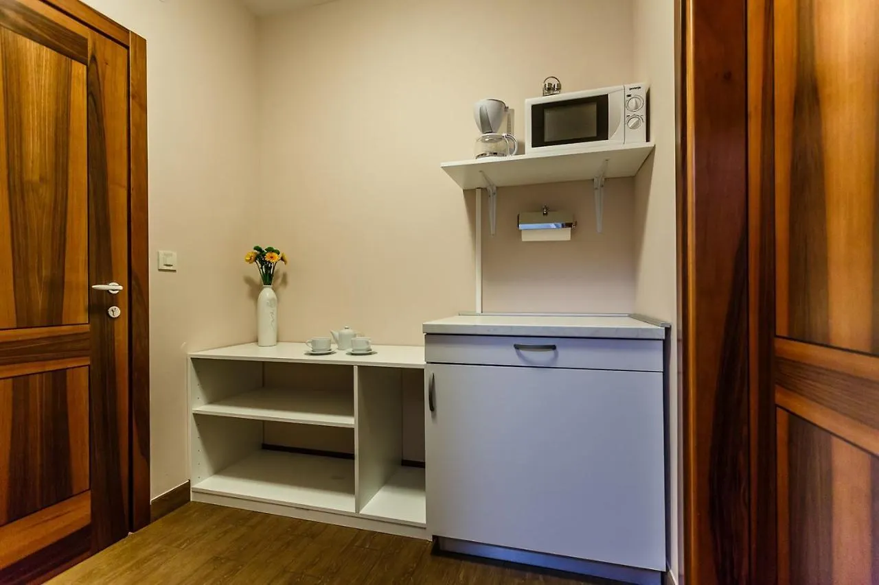 Central Apartments Near The Beach Malinska 0*,