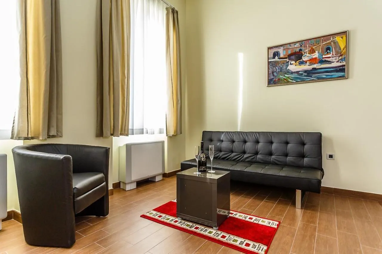Central Apartments Near The Beach Malinska Guest house