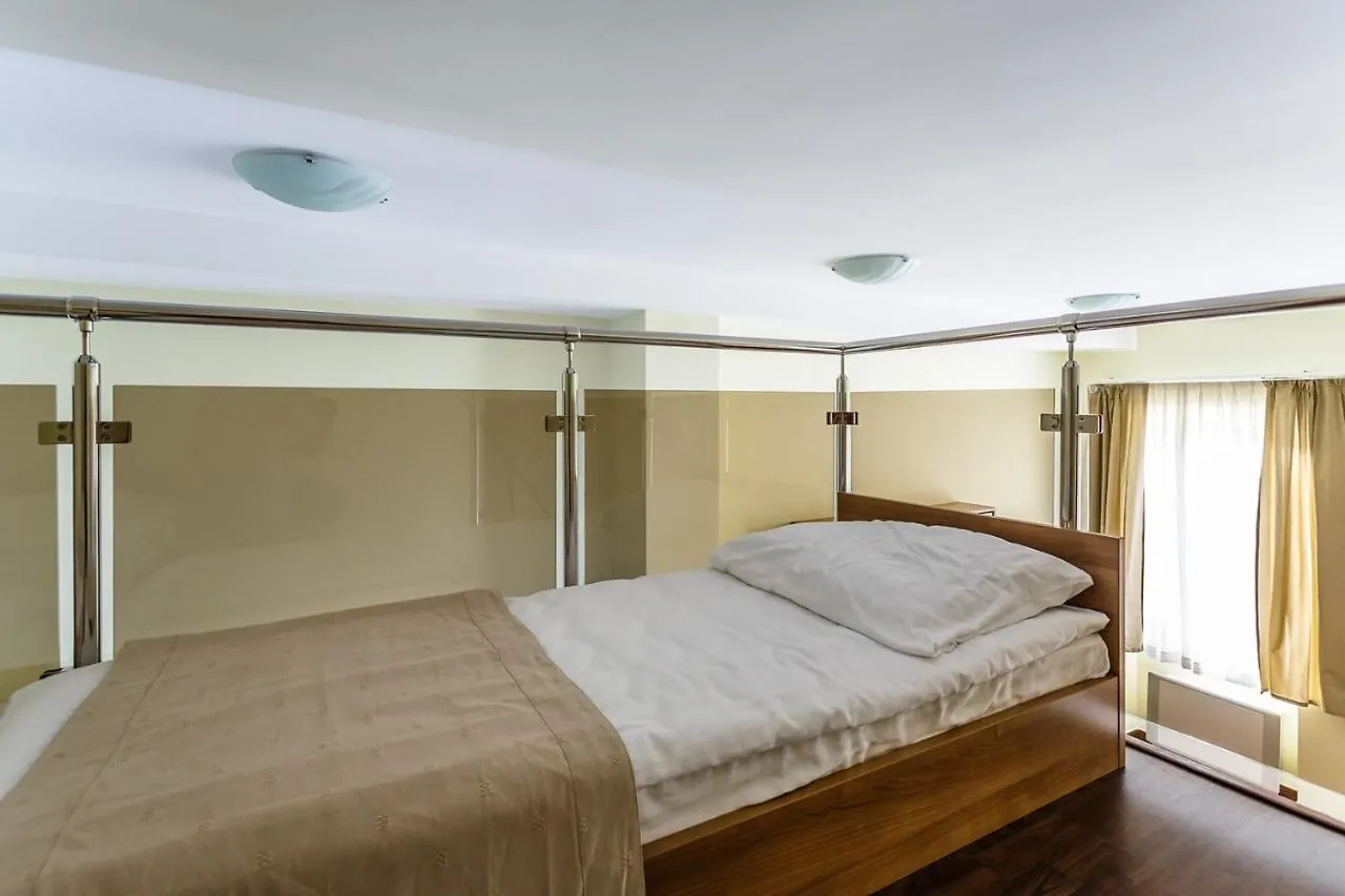 Central Apartments Near The Beach Malinska