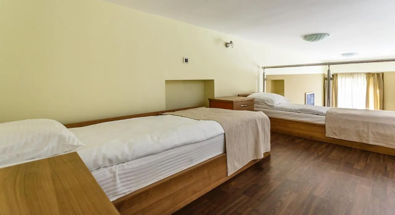 Central Apartments Near The Beach Malinska