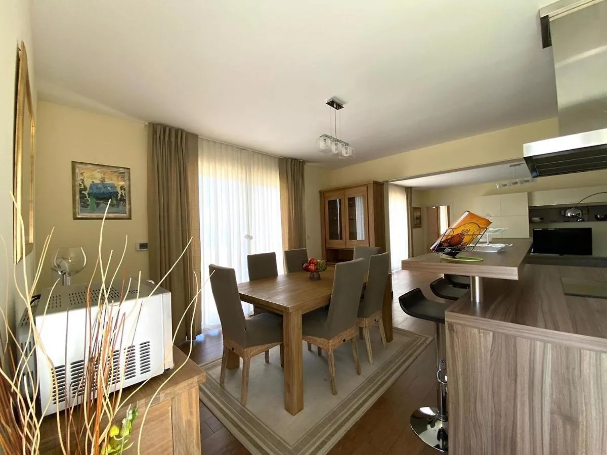 Central Apartments Near The Beach Malinska 0*,