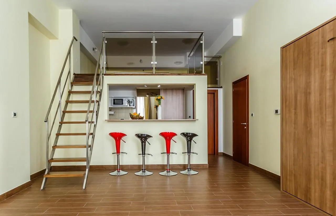 Guest house Central Apartments Near The Beach Malinska